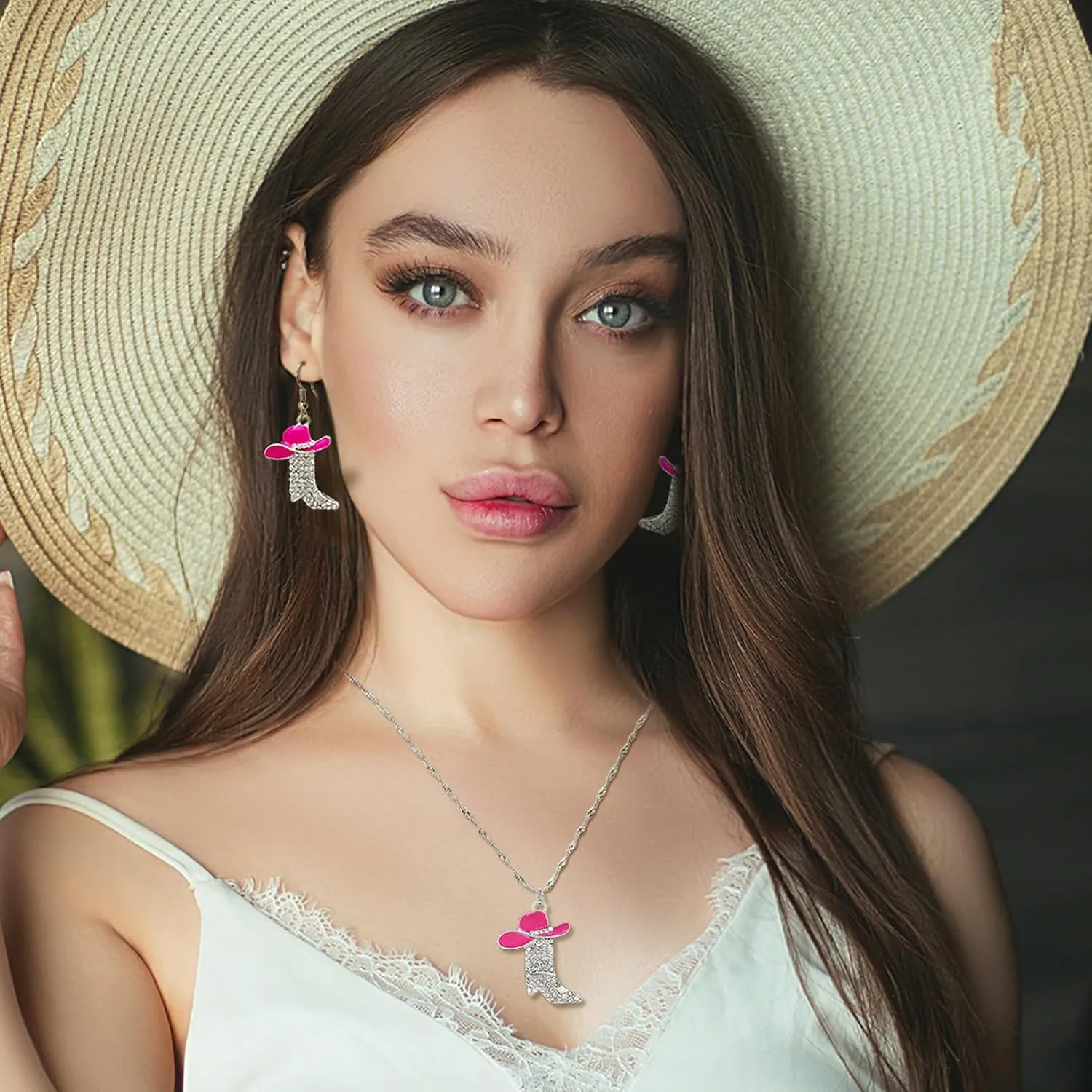 2 Pcs Cowgirl Jewelry Set for Women Sparkly Rhinestone Cowgirl Earrings Cowboy Boots Necklace Chic Enamel Hat Boot Charm Western Jewelry for Women