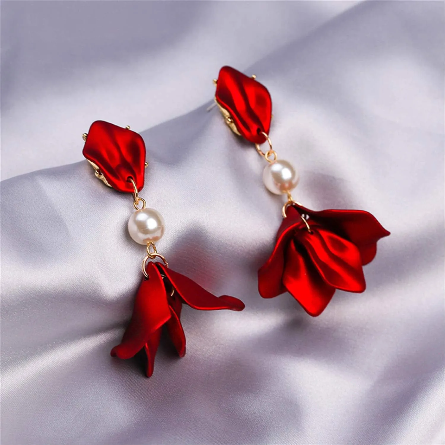ANDPAI Chic Elegant Boho Red Rose Petal Dangle Resin Earrings - Long Drop Acrylic Tiered Matte Flower Earrings - Statement Exaggerated Floral Tassel Earrings for Women