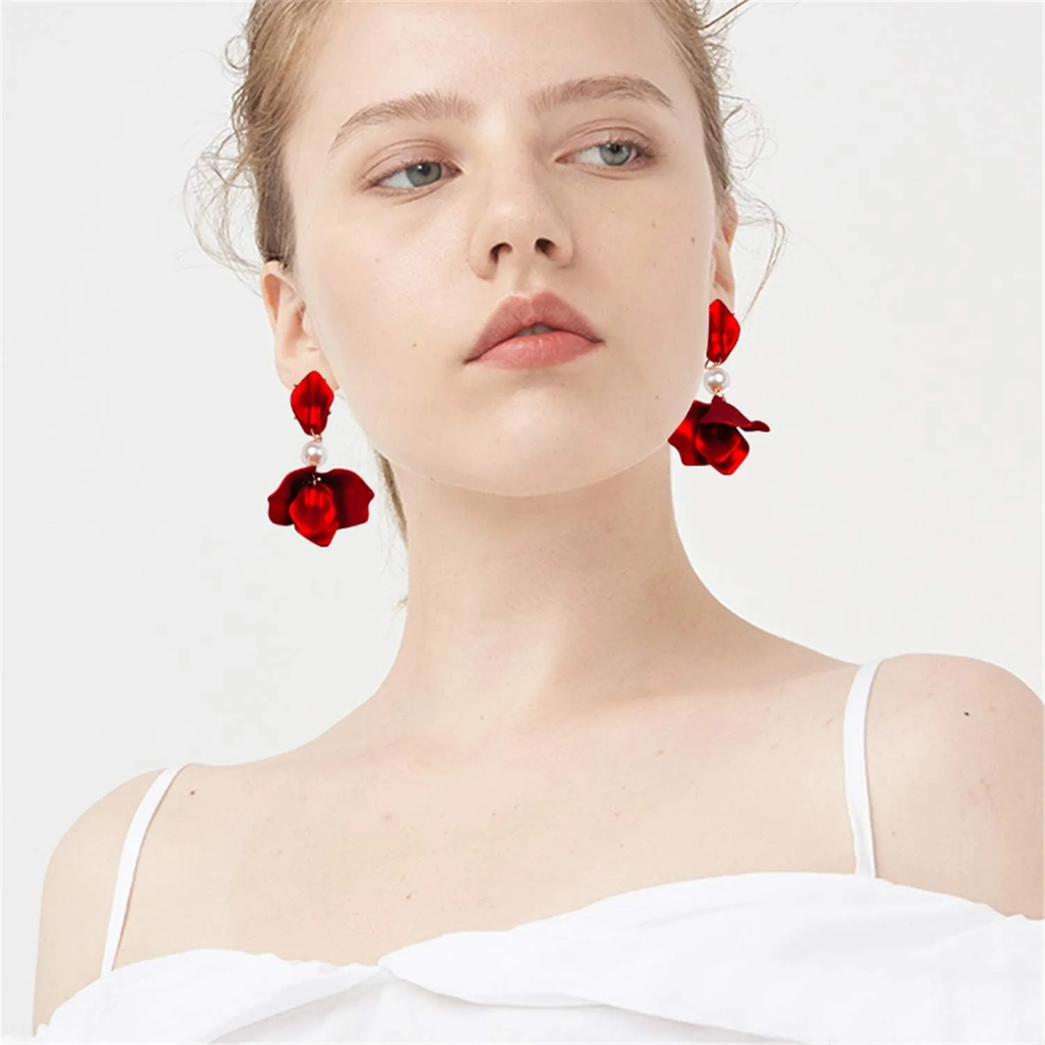 ANDPAI Chic Elegant Boho Red Rose Petal Dangle Resin Earrings - Long Drop Acrylic Tiered Matte Flower Earrings - Statement Exaggerated Floral Tassel Earrings for Women