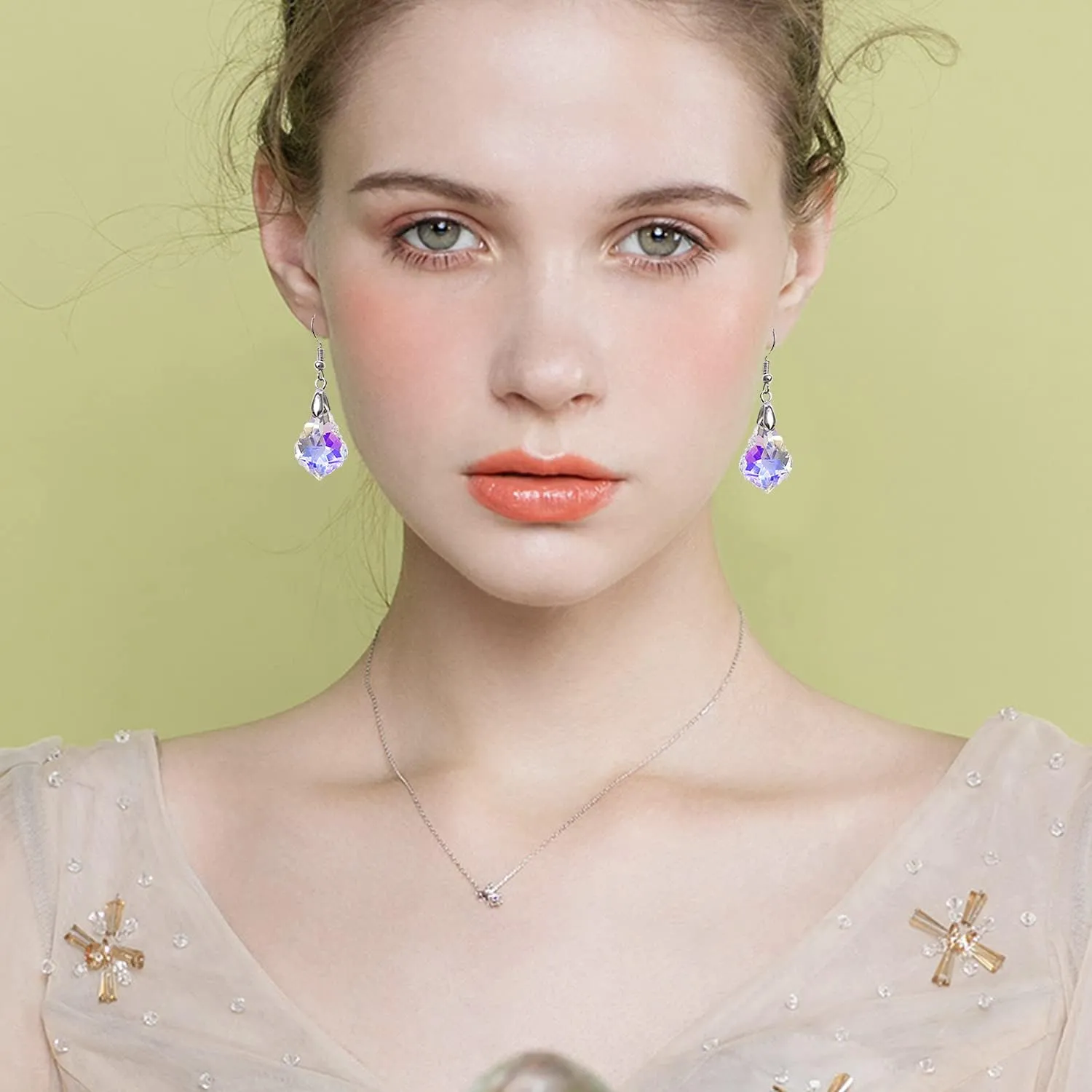 ANDPAI Unique Sparkly Multi-color Crystal Teardrop Dangle Drop Earrings Rainbow Crystal Geometry Earrings for Women Statement Chic Charm Jewelry Gifts