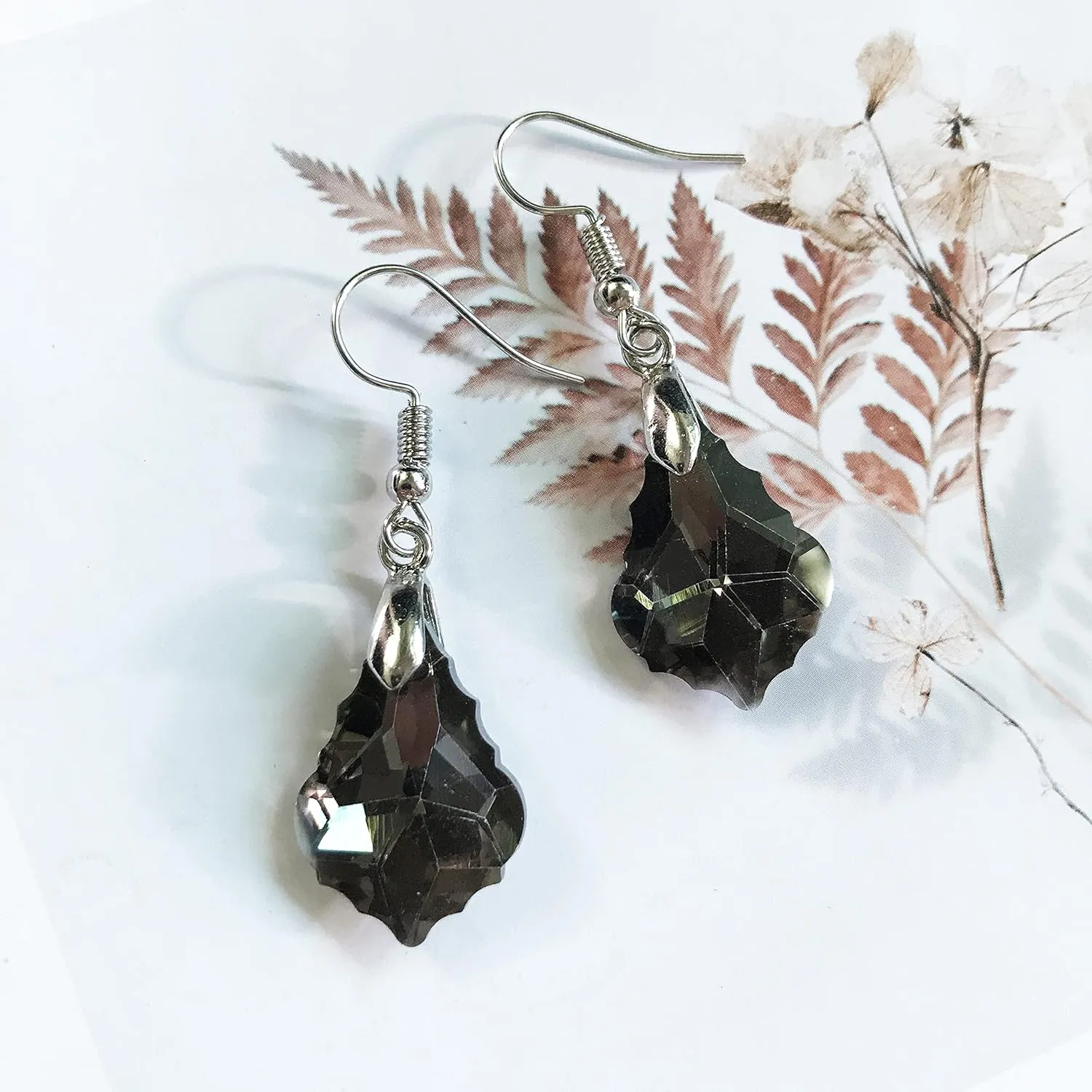 ANDPAI Unique Sparkly Multi-color Crystal Teardrop Dangle Drop Earrings Rainbow Crystal Geometry Earrings for Women Statement Chic Charm Jewelry Gifts