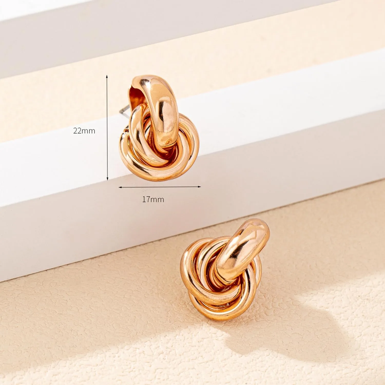ASTRUE Elegant Gold Hoop Earrings for Women - Hypoallergenic Lightweight Geometric Jewelry for Daily Wear & Special Occasions
