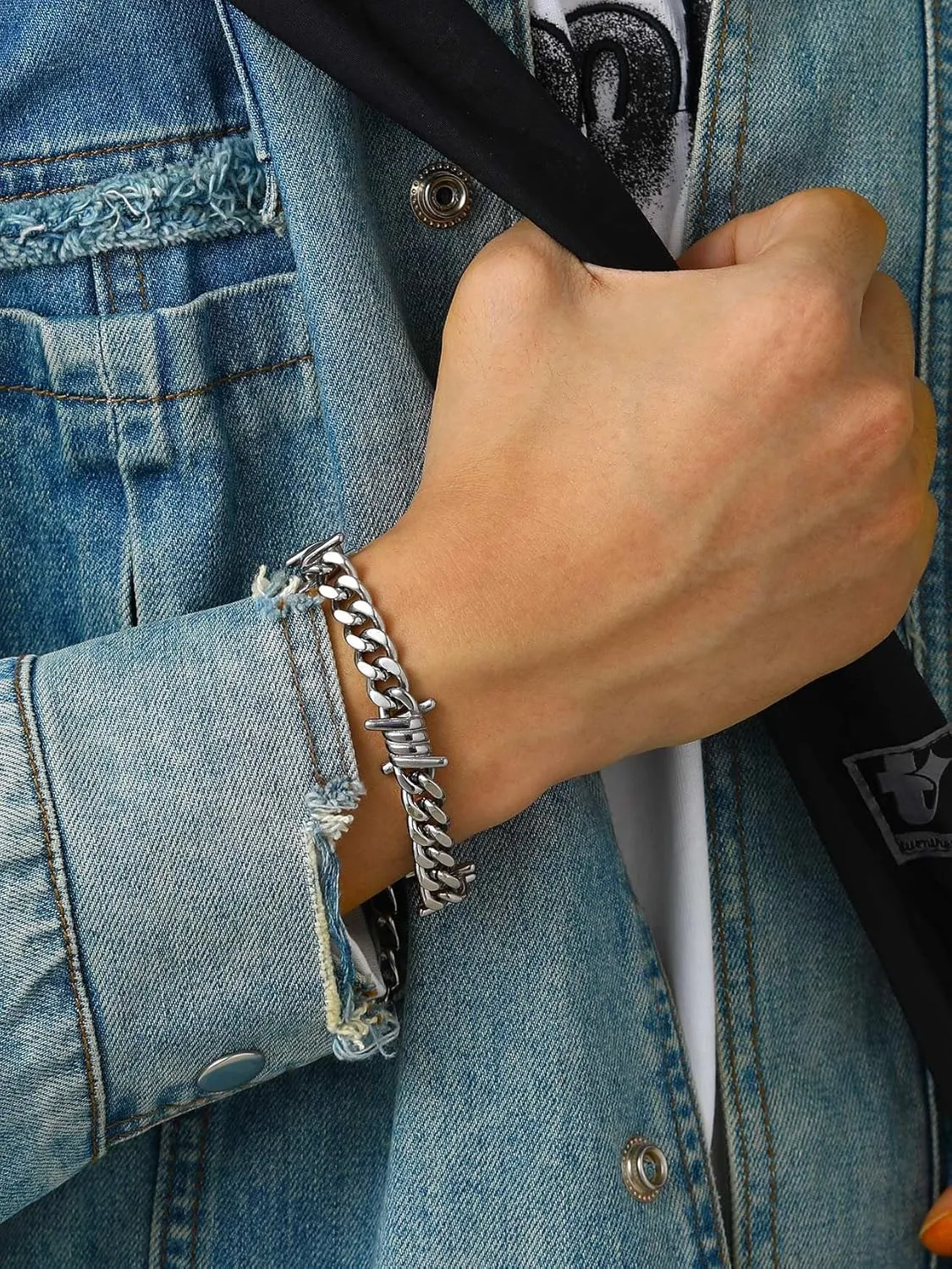 Bestyle Gothic Barbed Wire Bracelets 9mm Stainless Steel Cuban Link Chain Hand Chain Heavy Thicker Barb Wire Gothic Bracelets for Men Women