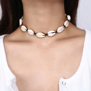 Bohemian Beach Shell Necklace Natural Seashell Collar Choker Black White Rope Chain for Women Charm Conch Cowrie Summer Jewelry