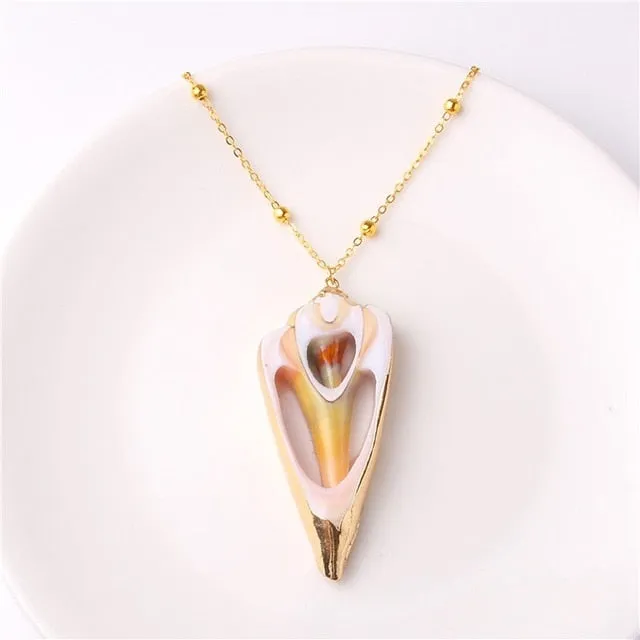 Bohemian Conch Shell Necklace