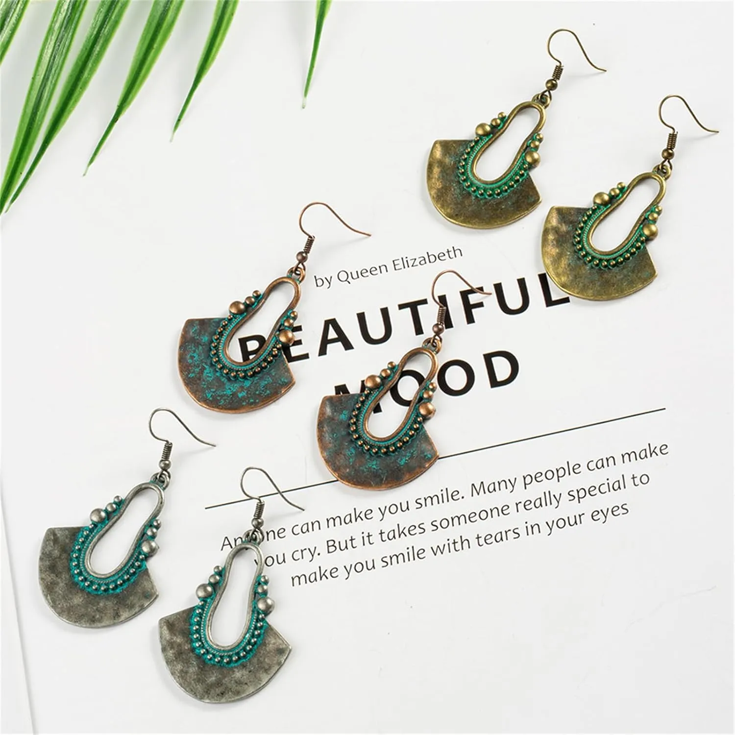 Boho Chic Handmade Hollow Shield Shape with Hammered Drop Earrings for Women Vintage Statement Antique Ethnic Earrings Vintage Gold Silver Plated Hollow Earrings Jewelry Gifts