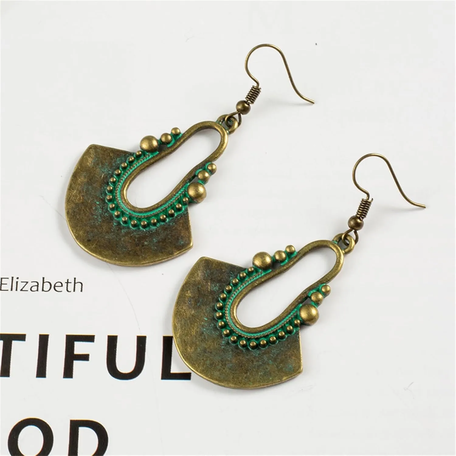 Boho Chic Handmade Hollow Shield Shape with Hammered Drop Earrings for Women Vintage Statement Antique Ethnic Earrings Vintage Gold Silver Plated Hollow Earrings Jewelry Gifts