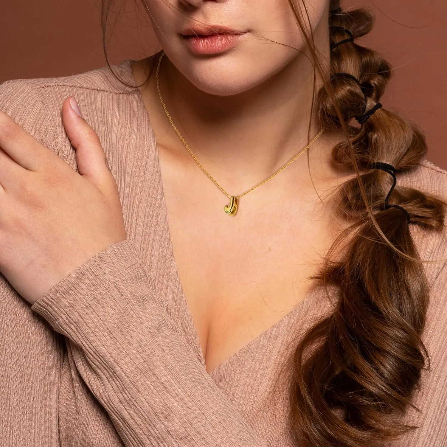 CANDYFANCY Bubble Initial Necklaces for Women 18K Gold Plated Letter Necklace Dainty Alphabet Necklace Personalized balloon Initial Choker Necklaces for Teen Girls Trendy Jewelry Gifts
