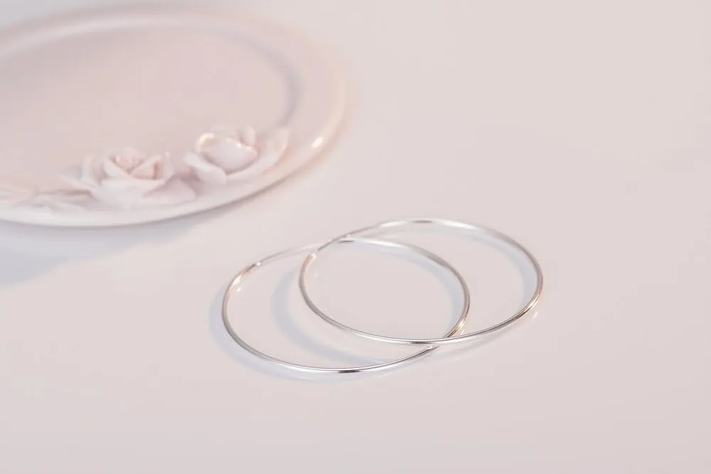 Chic 925 Sterling Silver Big Hoop Earrings Minimalist Round Circle Endless Large Huggie Hoops Statement Earrings 50/60/70/90mm Hypoallergenic Fashion Jewelry Gifts for Women Girls