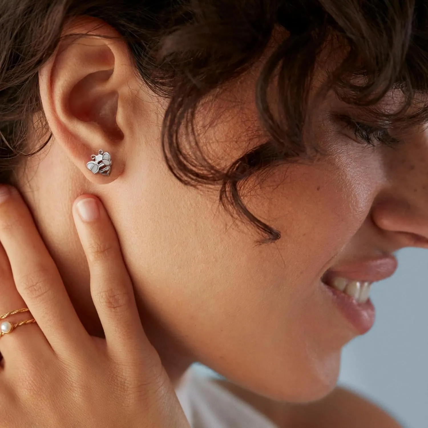 CHIC ARTSY 925 Sterling Silver Dainty Stud Earrings Hypoallergenic Everyday Funky Charming Fish, Starfish, Bee Stud Earrings Jewelry for Women