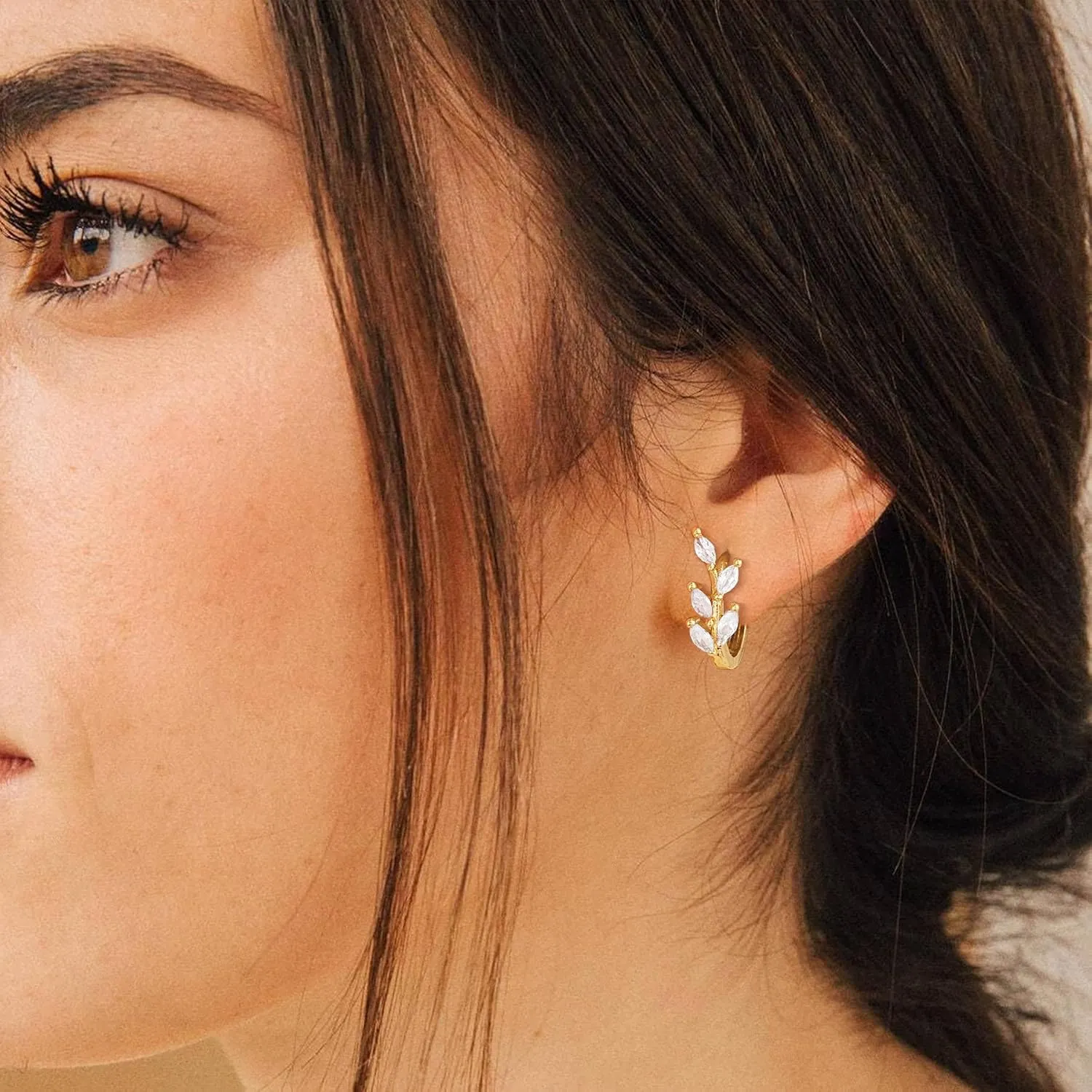 Chic Leaf Earrings for Women,Gold/Silver Cubic Zirconia Huggie Leaf Dangle Earrings Dainty Hypoallergenic Earring Jewelry Birthday Gifts