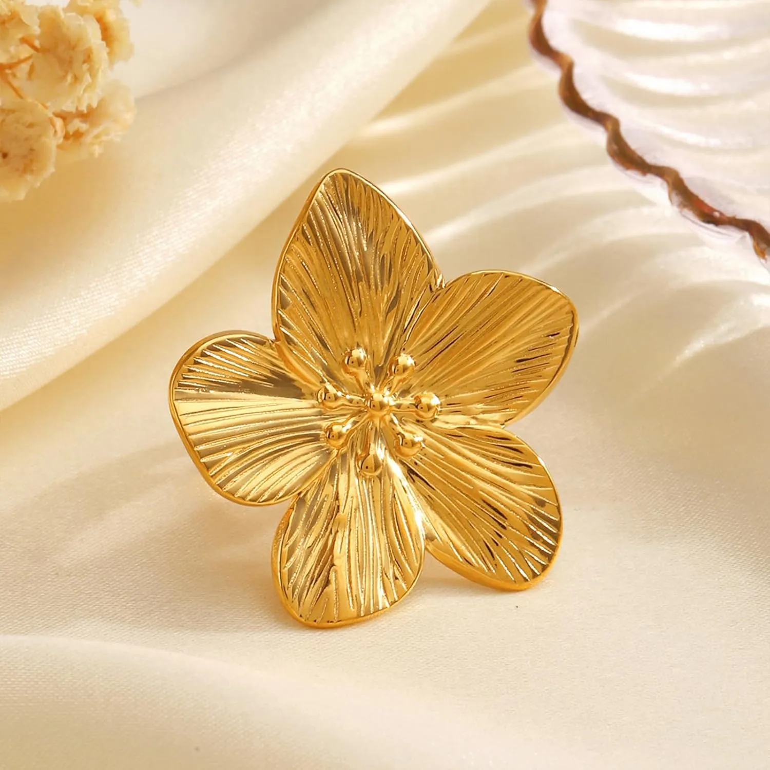 Chunky Gold Rings for Women Adjustable Flower Rings Non Tarnish 14K Gold Statement Rings Flower Jewelry for Women