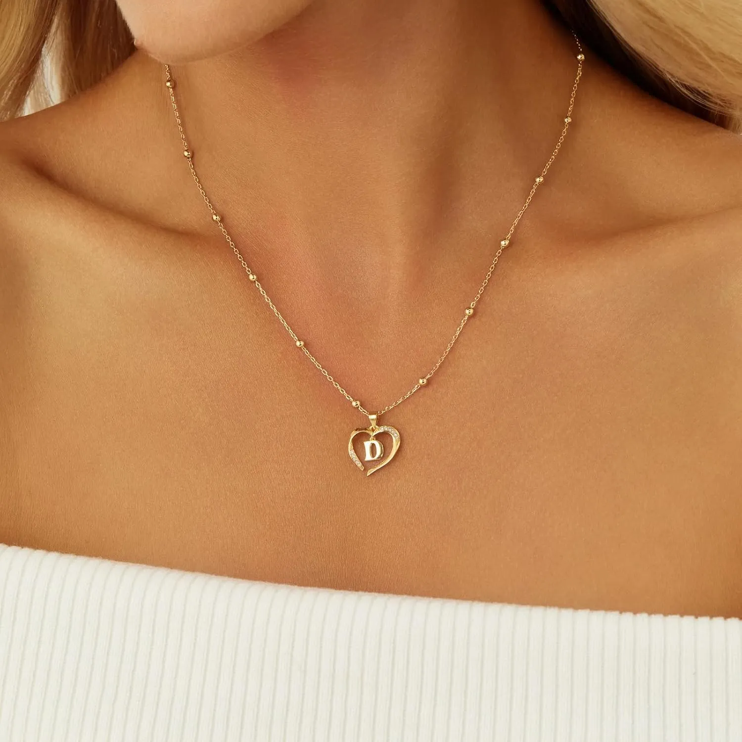 Cicy Bell Womens Heart Initial Necklace for Women 18k Gold Plated Shell Personalized Letter Pendant Necklace 17.7'' with 2'' Extender