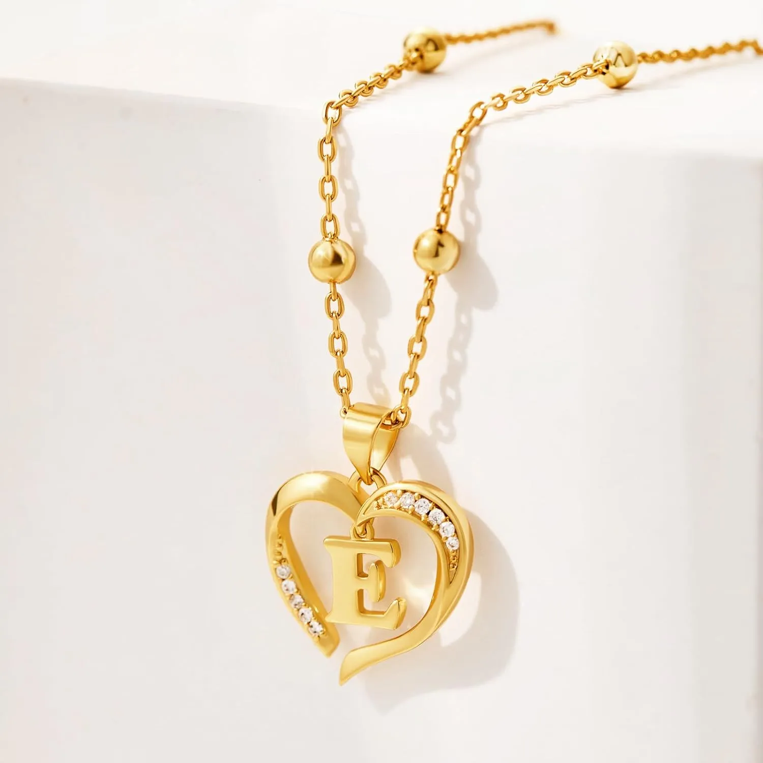 Cicy Bell Womens Heart Initial Necklace for Women 18k Gold Plated Shell Personalized Letter Pendant Necklace 17.7'' with 2'' Extender