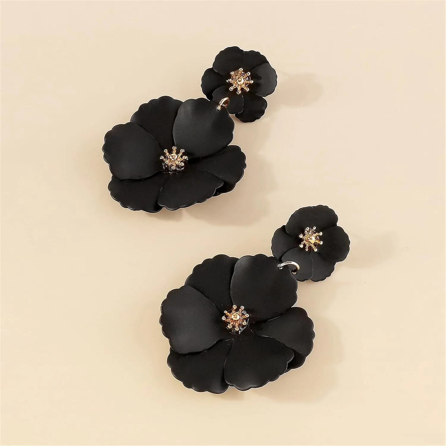 Dreuyet Bohemian Flower Earrings for Women Handmade Matte Layered Tiered Daisy Flower Floral Petal Stud Earrings Elegant Large Metal Flower Dangle Drop Statement Earrings Chic Boho Wedding Jewelry