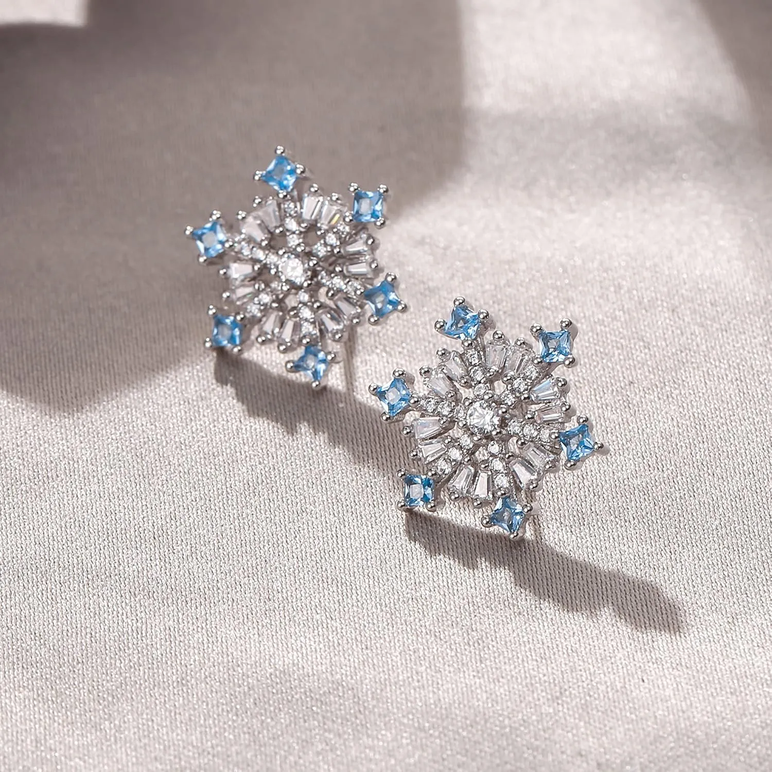 EVER FAITH 925 Sterling Silver Cubic Zirconia Winter Snowflake Flower Elegant Stud Earrings