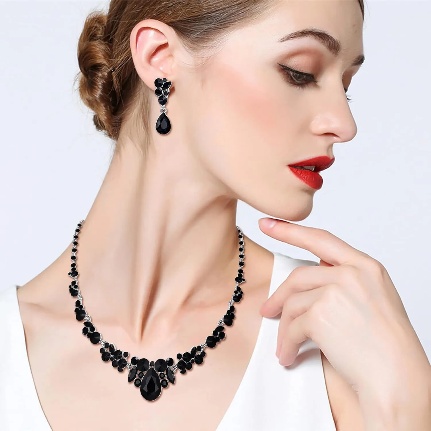 EVER FAITH Rhinestone Crystal Elegant Bridal Floral Teardrop Necklace Earrings Set