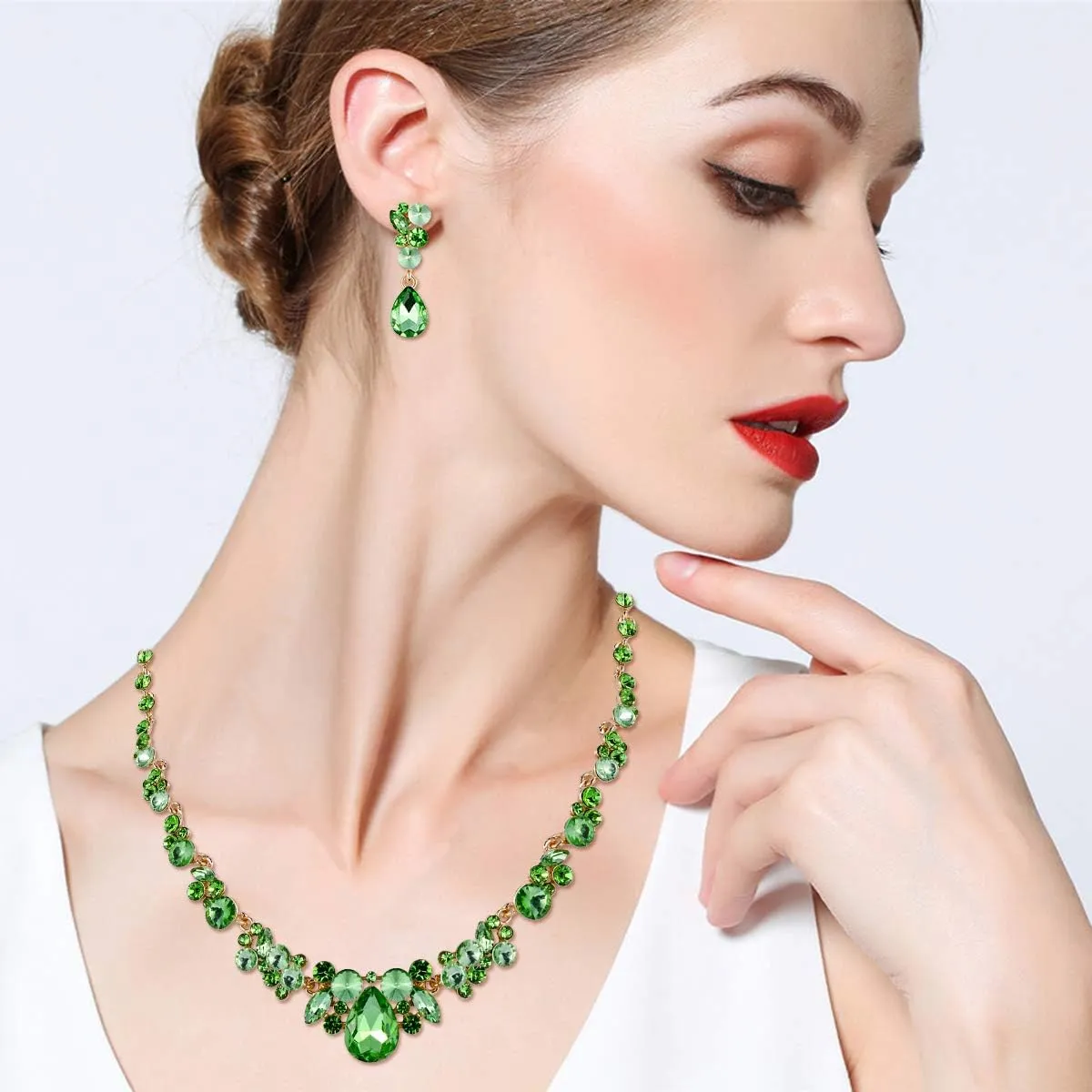 EVER FAITH Rhinestone Crystal Elegant Bridal Floral Teardrop Necklace Earrings Set