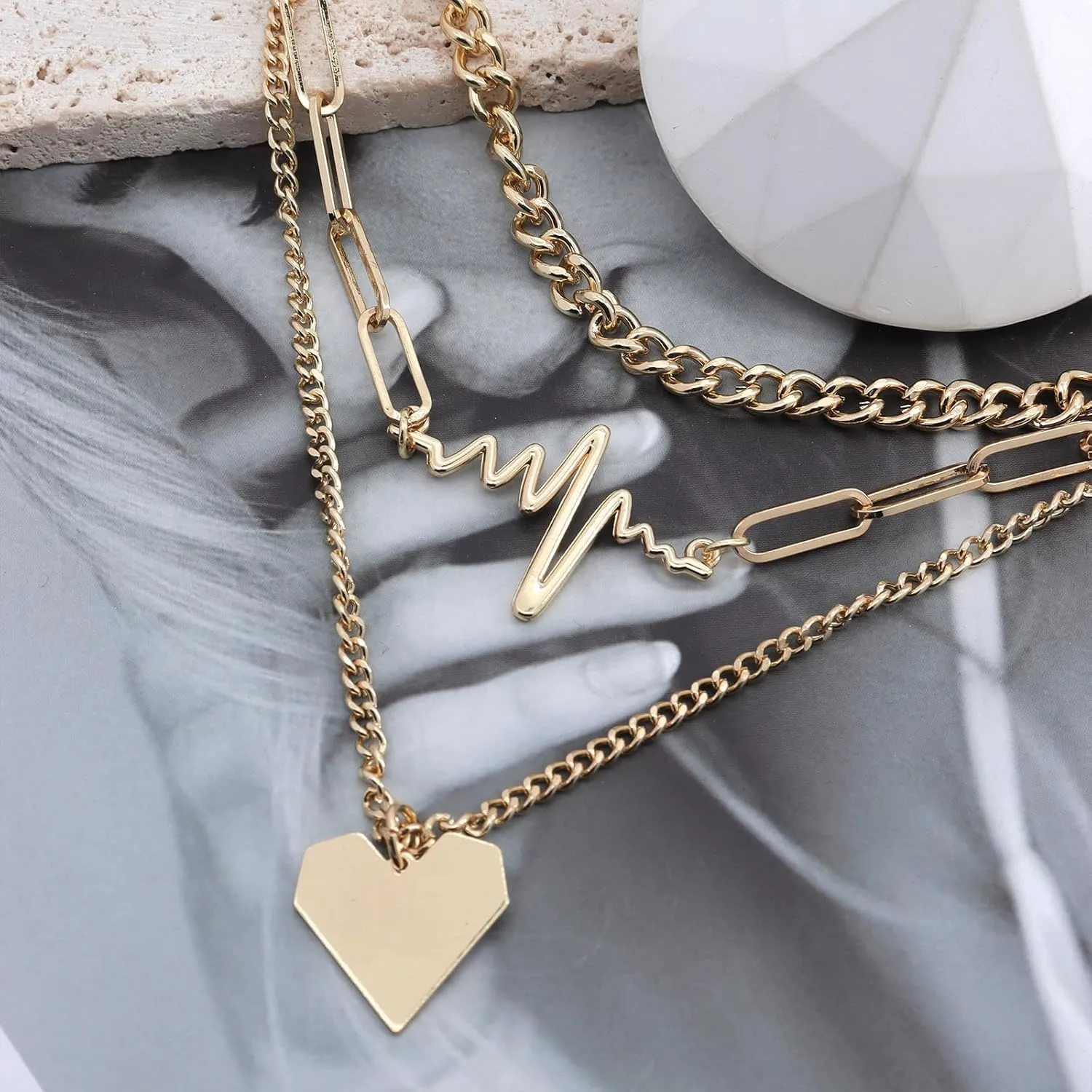 FUTIMELY Gold Heartbeat Heart Layered Necklace for Women Her,Unique Metal Flat Love Pendant Chain Necklace,Silver Layering Paperclip Cuban Link Necklace