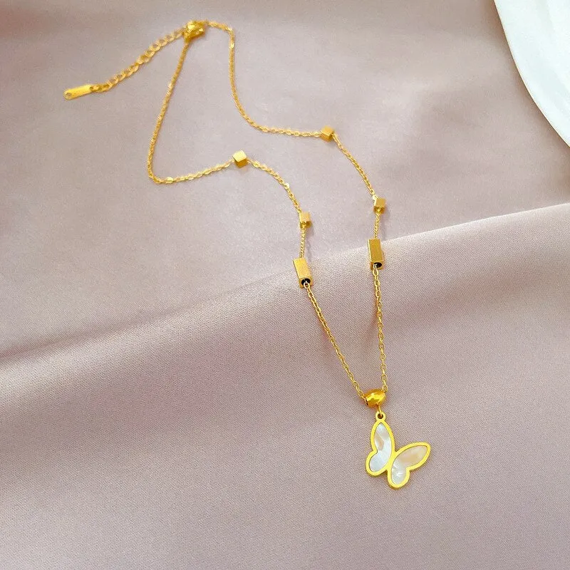 Gold Plated Charming Natural Shells Butterfly Neckalce For Women