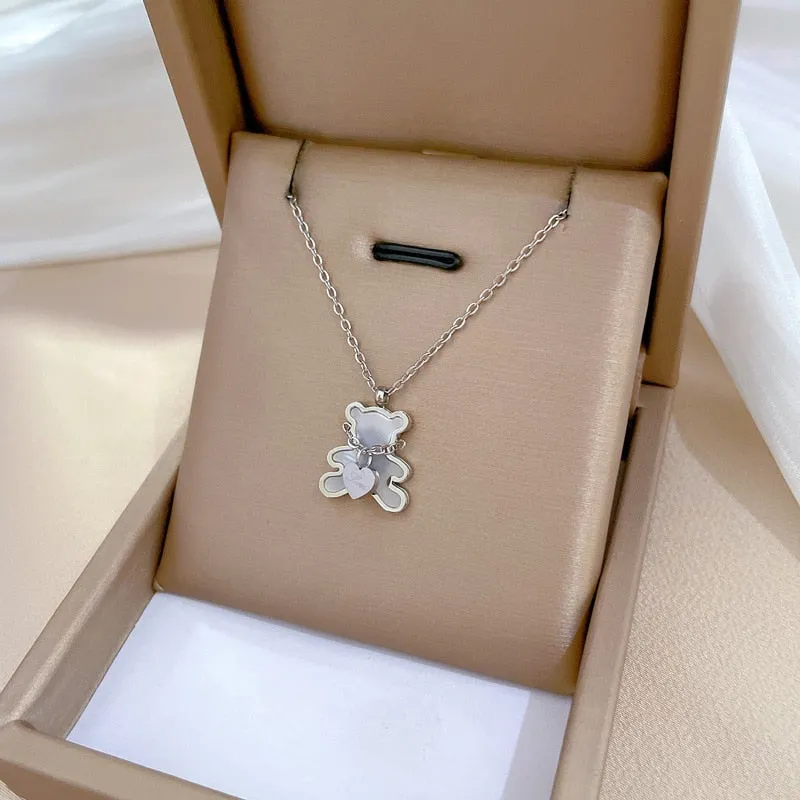 Gold Plated  Natural Shells Cute Bear Pendant Neckalce For Women
