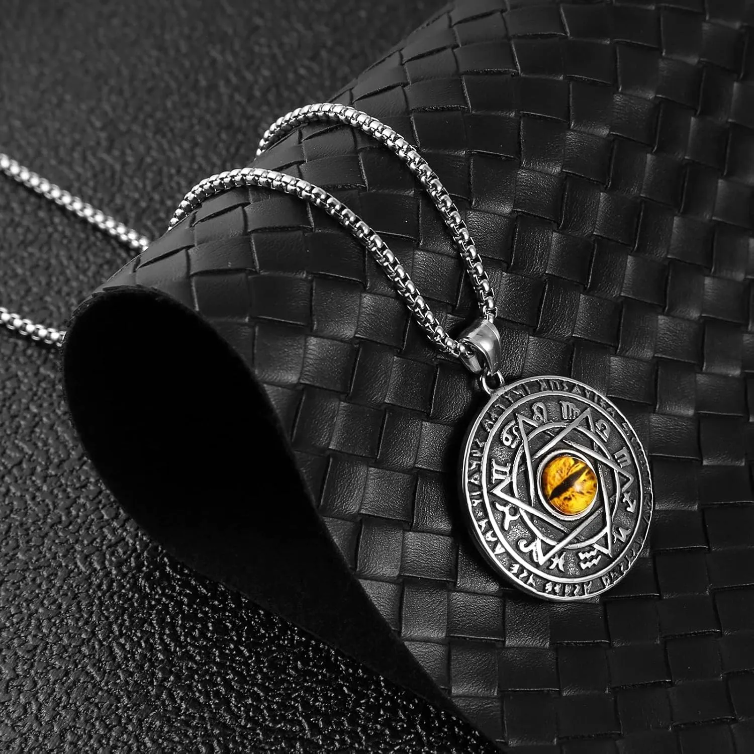 HZMAN Green Eyes Talisman Seal Solomon Six-pointed Star 12 Constellation Pendant Stainless Steel Necklaces