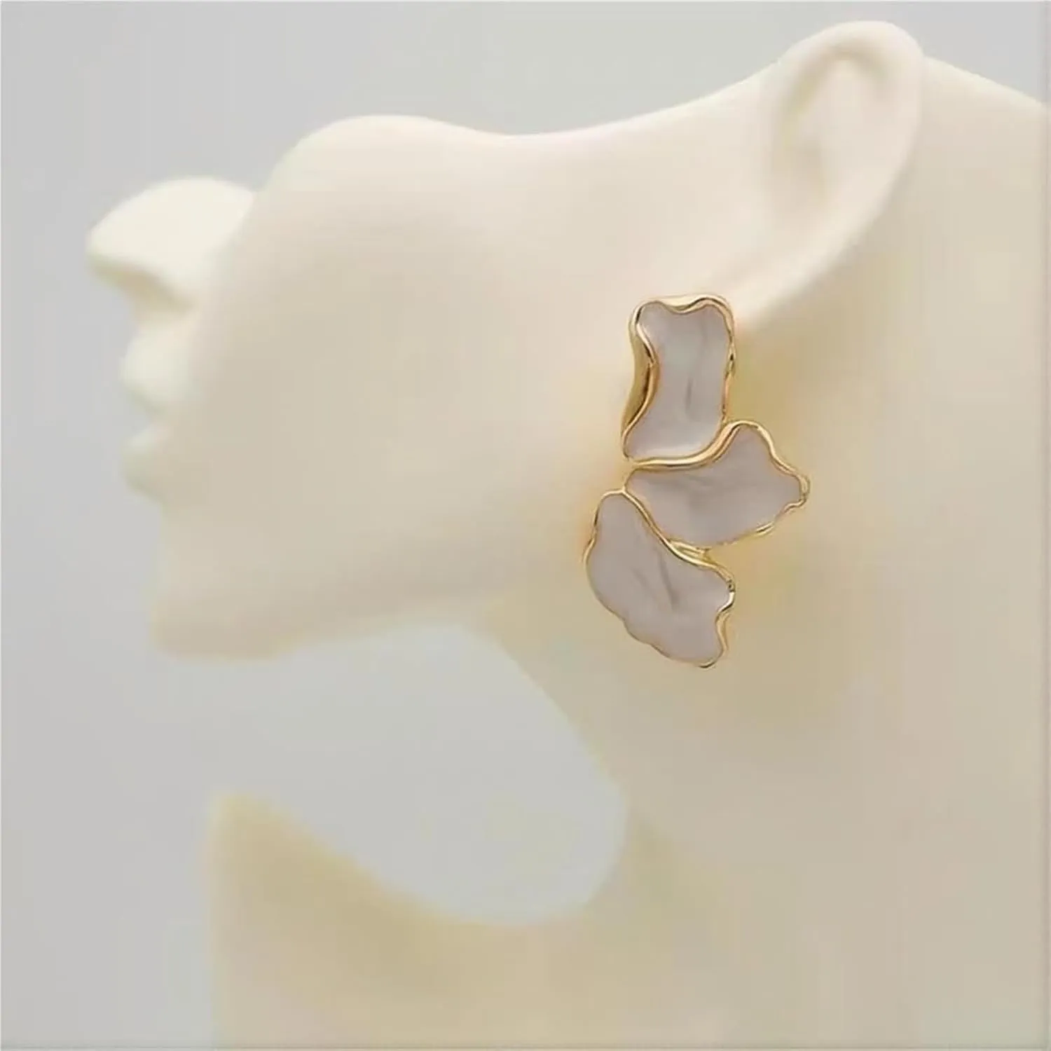 Irregular Flower Earrings Gold Plated Unique Charm Enamel Pink Large Petal Flowers Geometric Chic Stud Earrings for Women Boho Summer Spring Holiday Wedding Bridal Party Trendy Jewelry Gifts