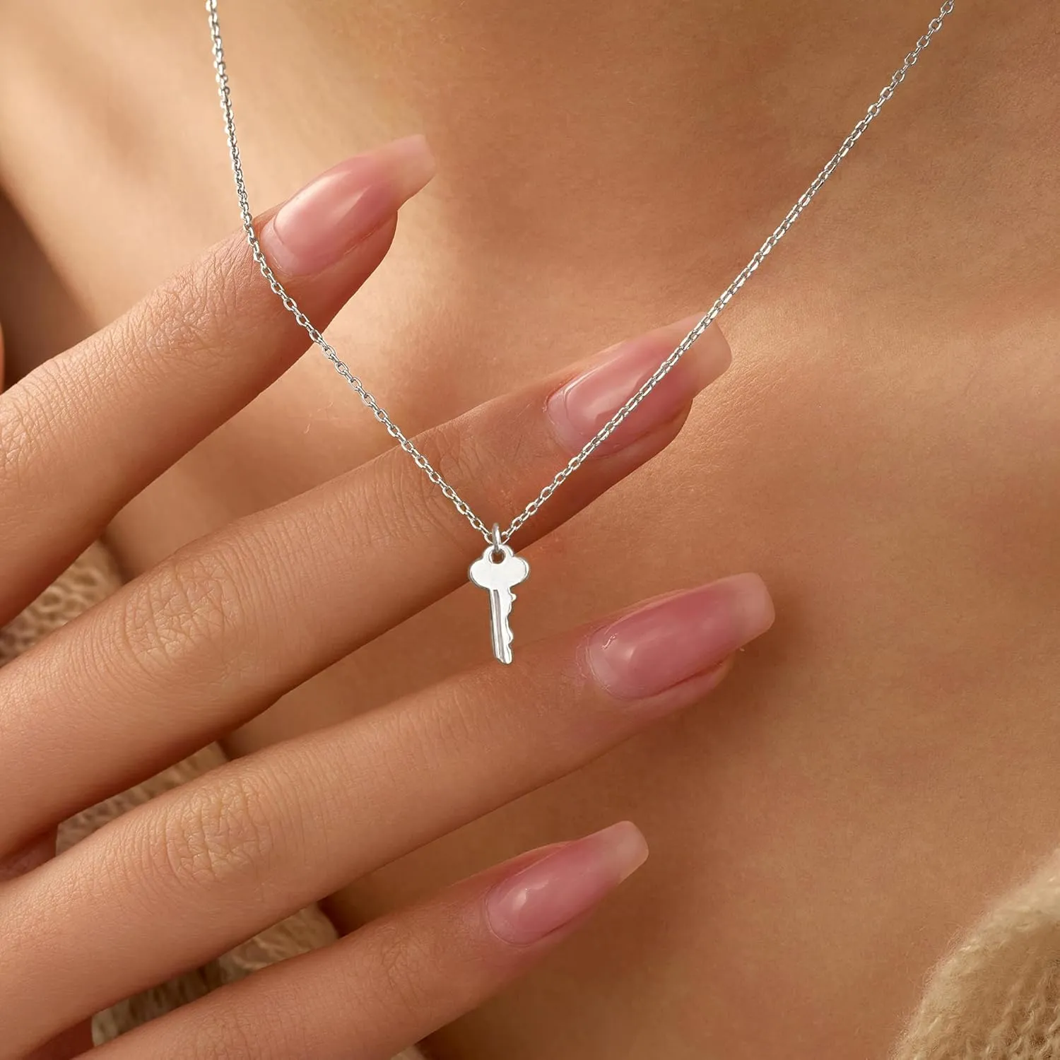 Key Pendant Necklace for Women 925 Sterling Silver Minimalist Couple Necklace 14K Gold Plated Mother Daughter Friendship Necklace Promise Choker Necklace Jewelry Birthday Graduation Gifts for Her