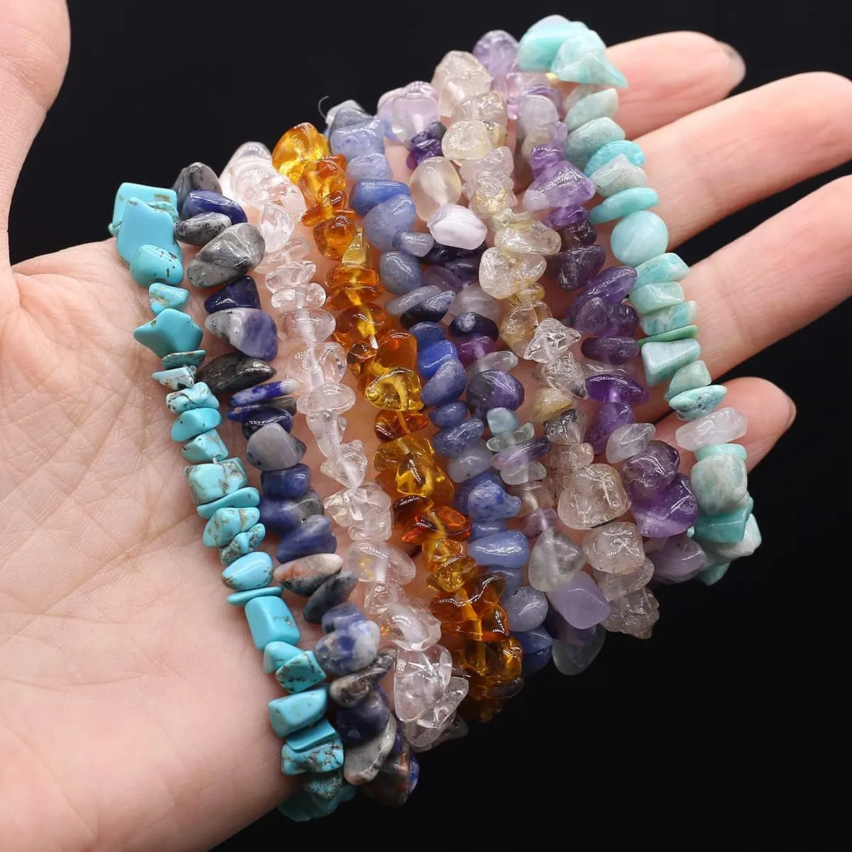 LE SKY Natural Chakra Crystal Healing Chip Stretch Bracelets Irregular Spiritual Stone Bracelet for Women Men Reiki Yoga Anxiety Yoga Meditation