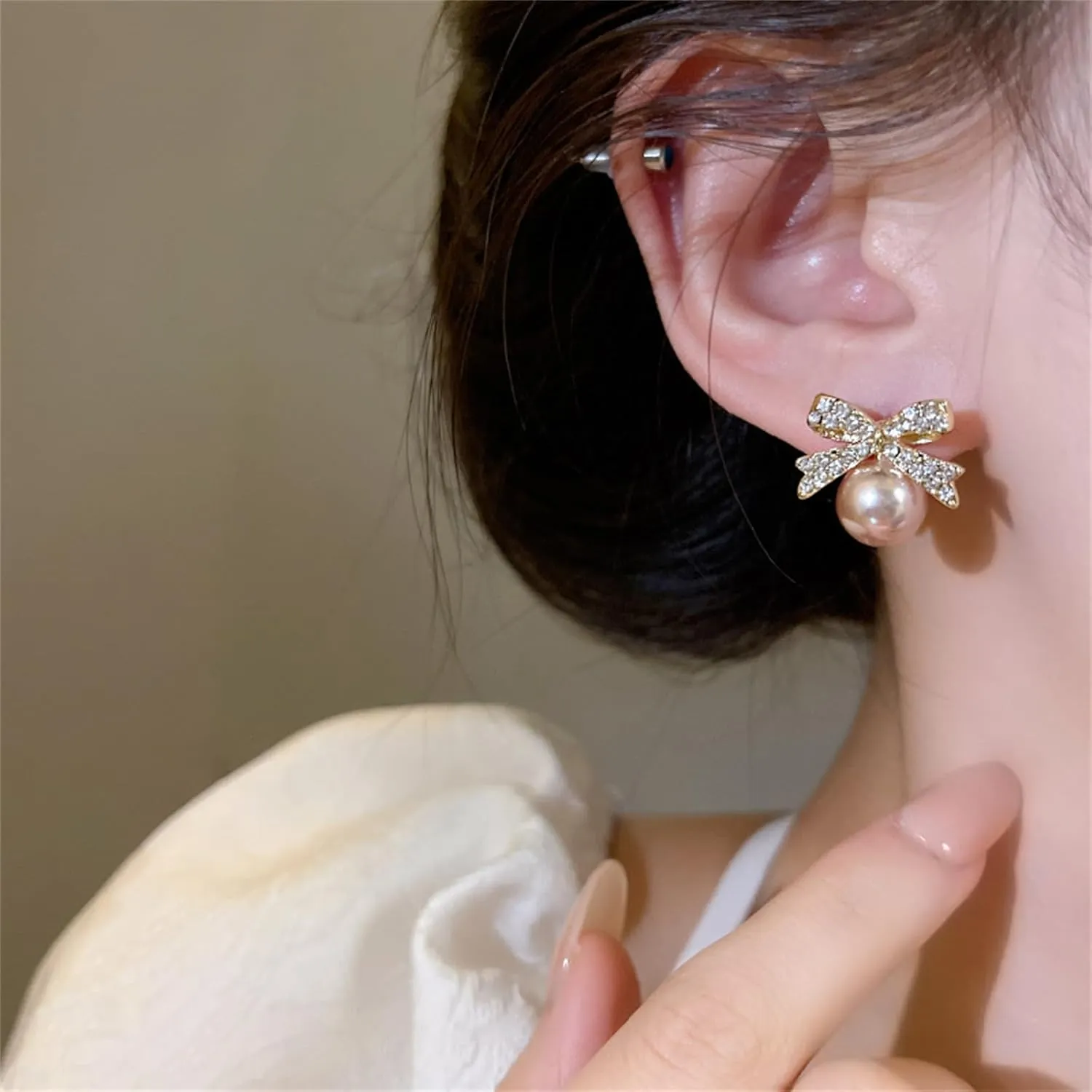 Pearl Bow Small Stud Earrings Gold Plated Dainty Charm Bowknot Ribbon Simulated Pearl Ball Chic Rhinestone Cubic Zirconia Earrings for Women Christmas Party Wedding Holiday Jewelry Gifts