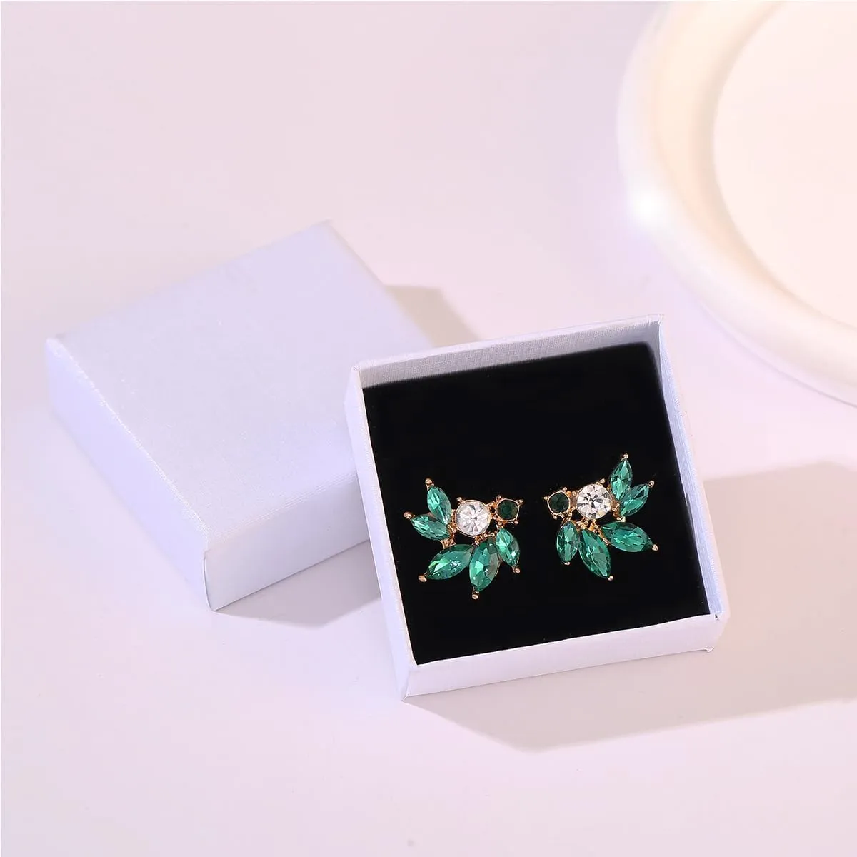 Rhinestone Cluster Stud Earrings Elegant Small Marquise Crystal Wedding Earrings for Brides Bridemaids Party Prom Costume Earrings for Women