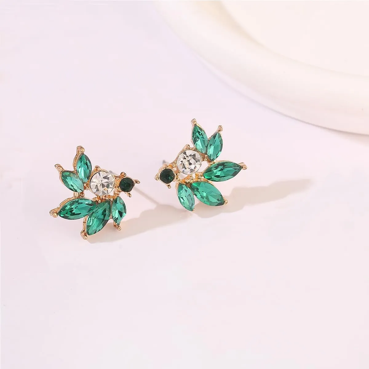 Rhinestone Cluster Stud Earrings Elegant Small Marquise Crystal Wedding Earrings for Brides Bridemaids Party Prom Costume Earrings for Women