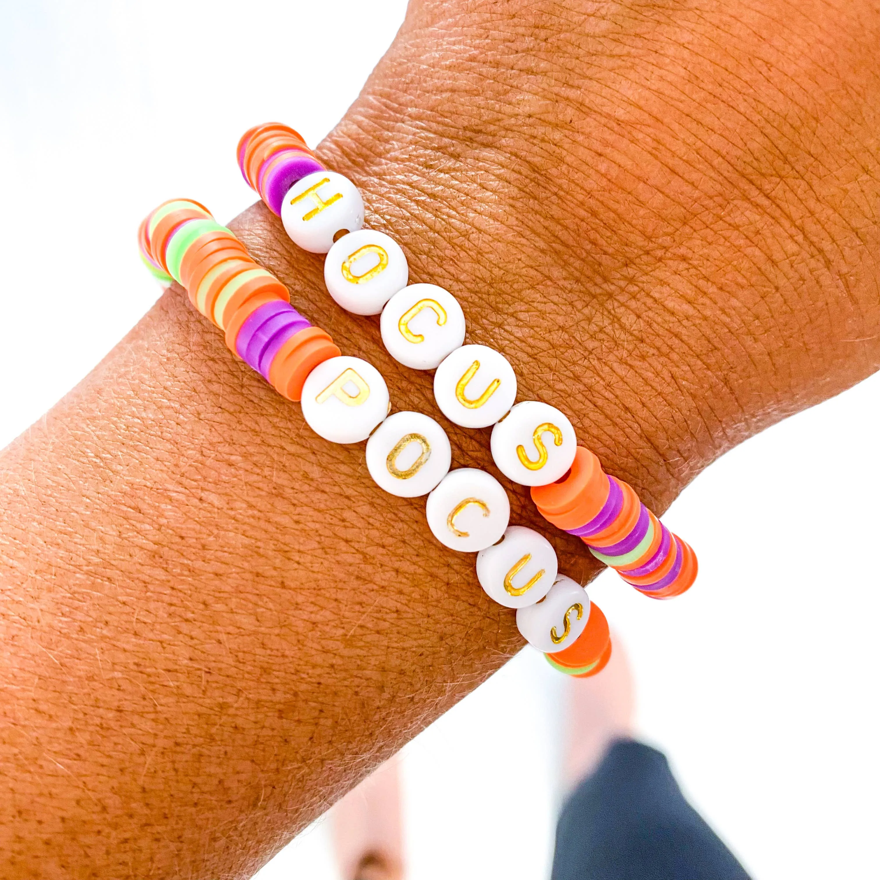 SAVVY Hocus Pocus Bracelet Set (2pc white)