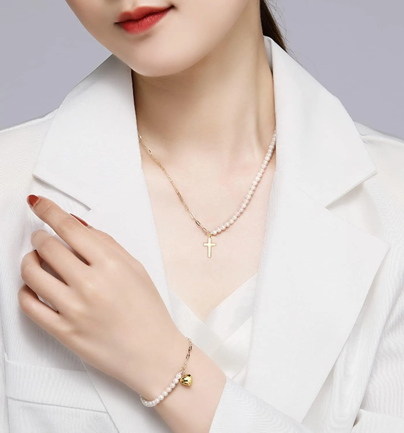 Small Cross Pendant Necklace for Women Simple Cross Necklaces Mothers Day Birthday Gifts for Women