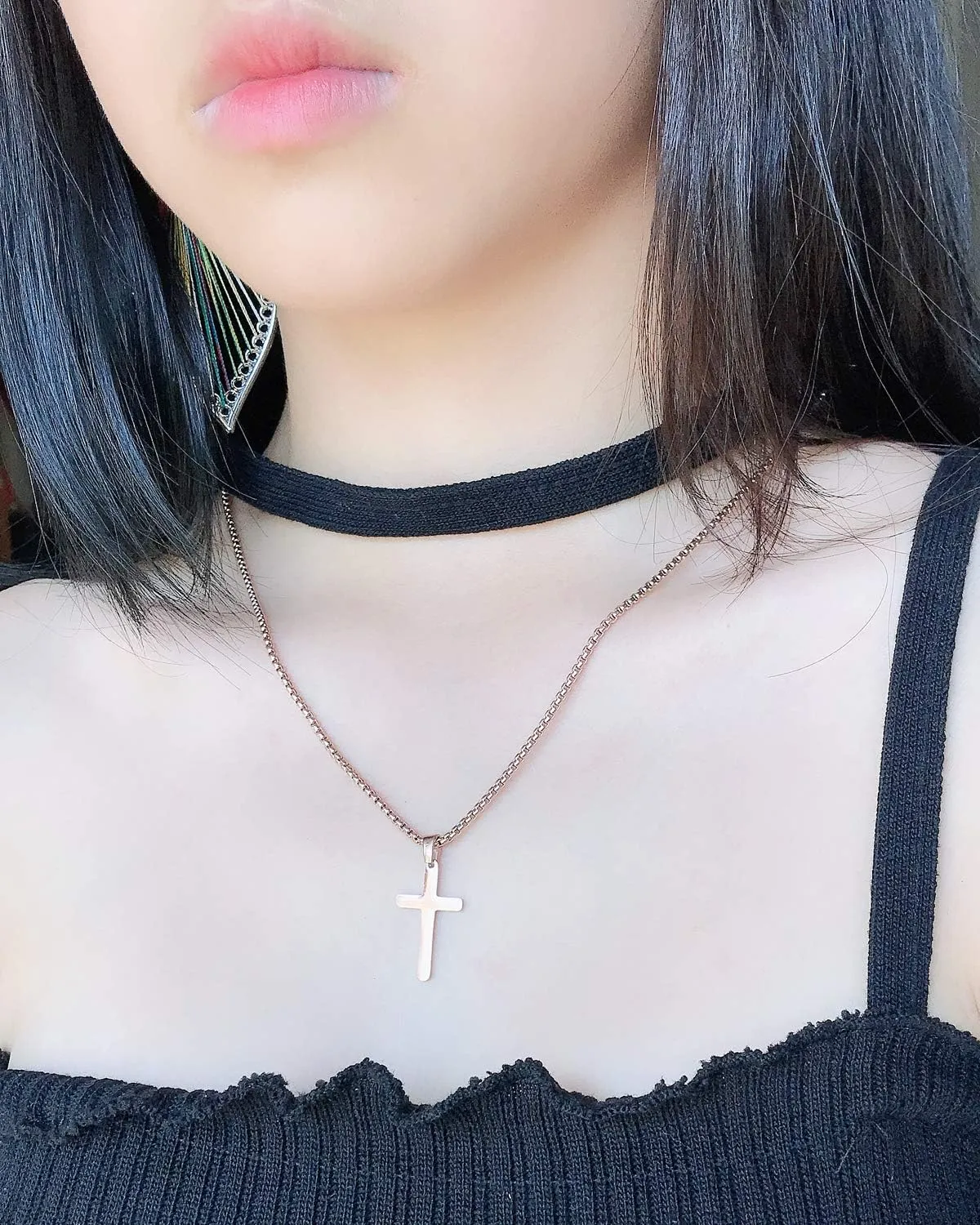 Small Cross Pendant Necklace for Women Simple Cross Necklaces Mothers Day Birthday Gifts for Women