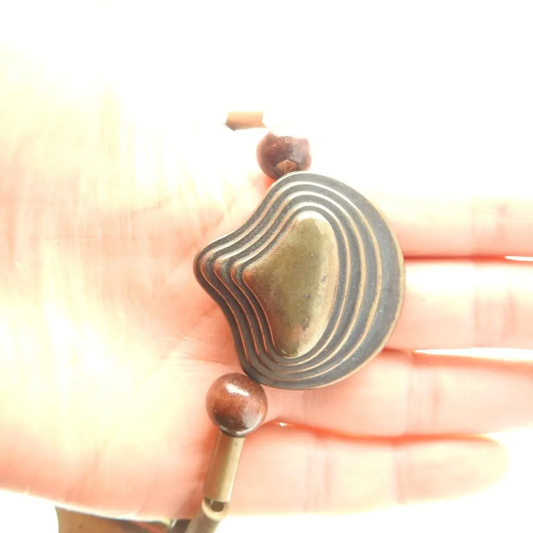 Vintage necklace with wooden beads